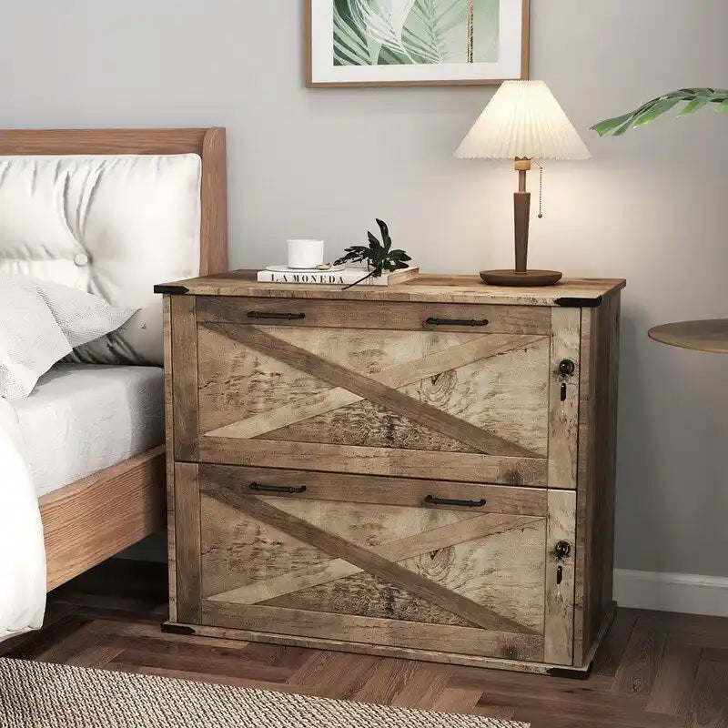 Meuble bas en bois avec 2 tiroirs verrouillables et porte coulissante — 65,5 cm H
