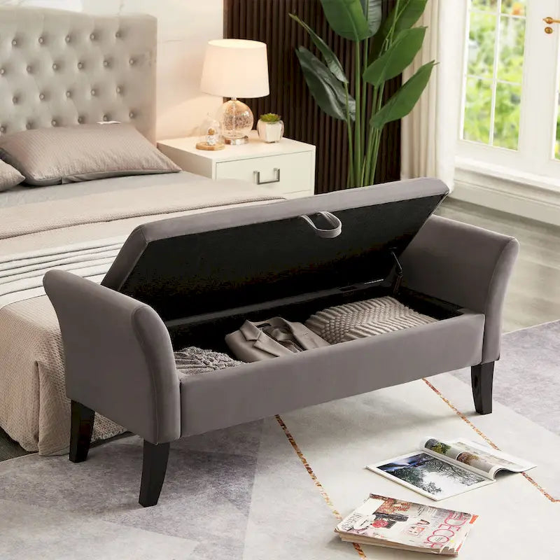 Banc de rangement en velours avec accoudoirs, design capitonné et pieds en bois massif