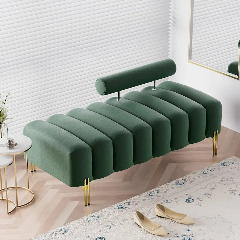 Meuble vintage crème en bois avec 2 tiroirs, double porte et poignées en métal