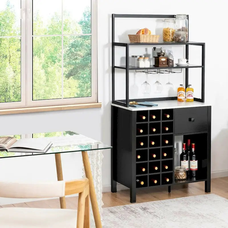 Banc rembourré en tissu beige avec rangement supérieur capitonné et accoudoirs courbés
