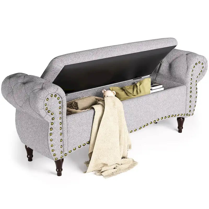 Banc de rangement capitonné de 135 cm avec accoudoirs roulés, clous décoratifs et charnière de sécurité