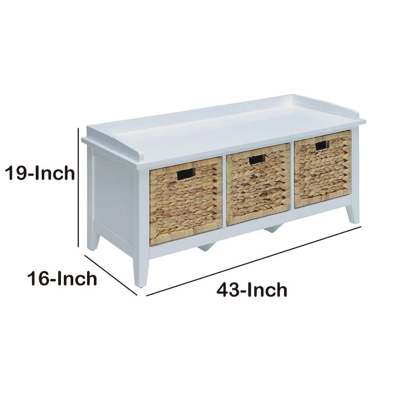 Banc en bois blanc avec 3 paniers de rangement en rotin marron — Design discret