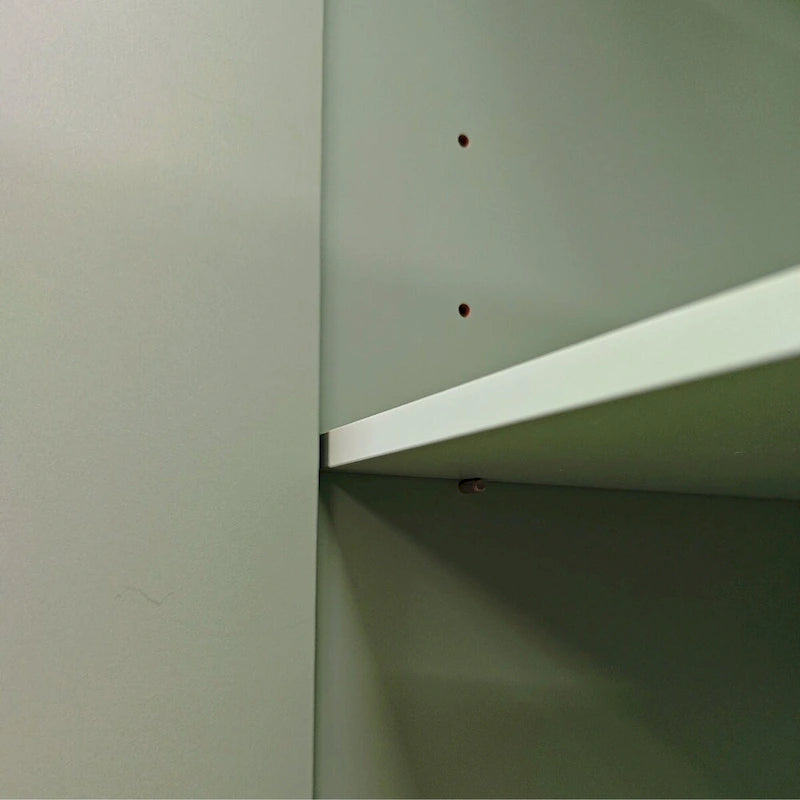 Buffet bas 4 portes Intaglio contemporain avec étagère réglable