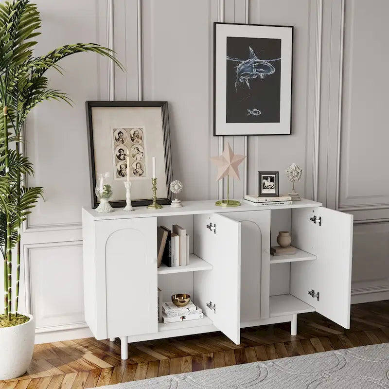 Buffet bas 4 portes Intaglio contemporain avec étagère réglable