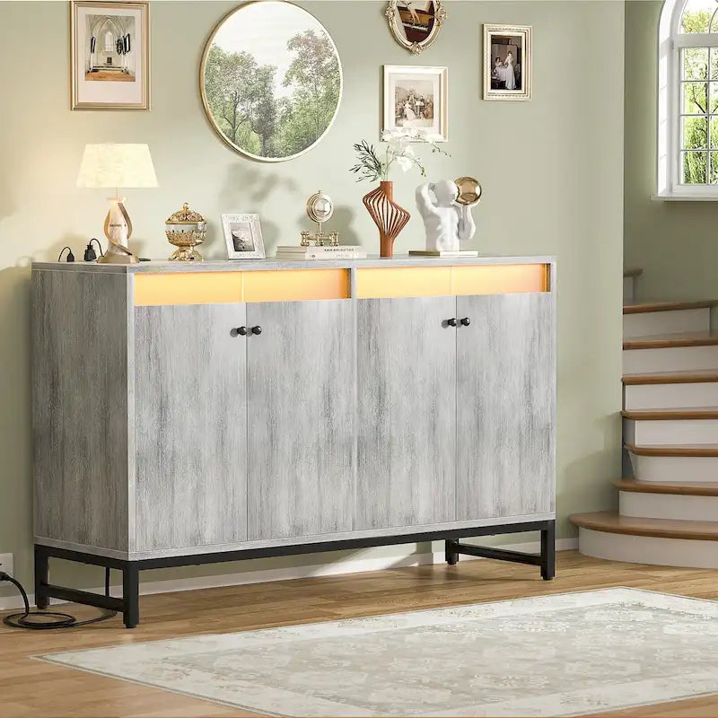 Meuble bar 4 portes Accent avec lumières LED, prise de courant et synchronisation musicale RVB