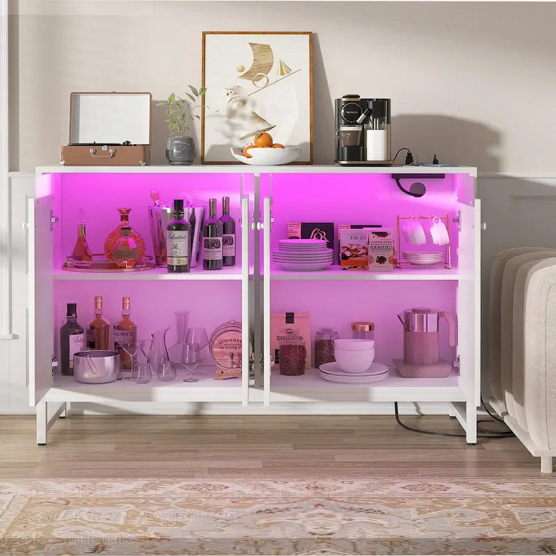 Meuble bar 4 portes Accent avec lumières LED, prise de courant et synchronisation musicale RVB